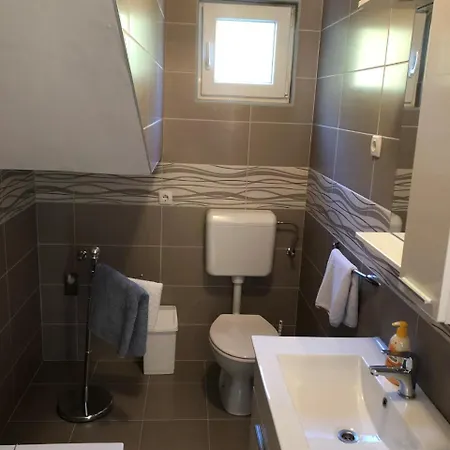 Apartment Kampor 3 * Kampor