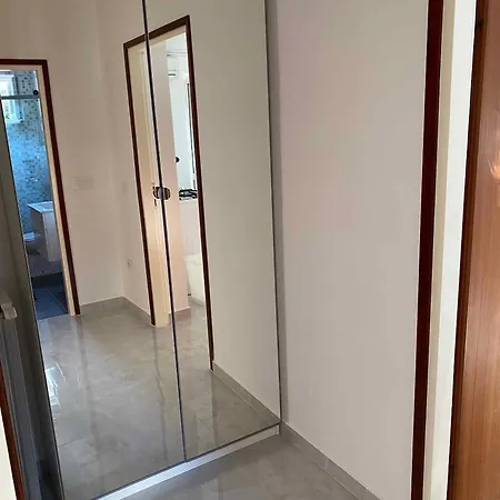 Apartment 3 *